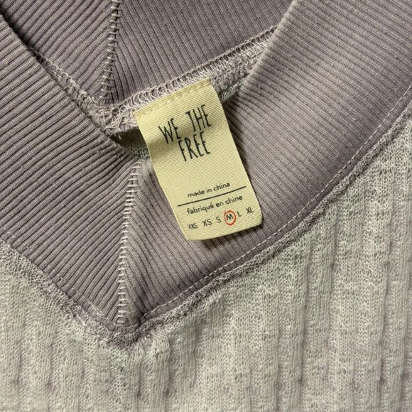We The Free South Side Thermal Knit Top Lavender V-Neck Oversized Medium - Picture 4 of 5